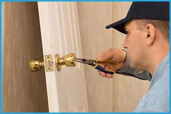 Lock Locksmith Services Dayton, OH 937-587-0185 Lock Locksmith Services Dayton, OH 937-587-0185 - 3-nearest-locksmith